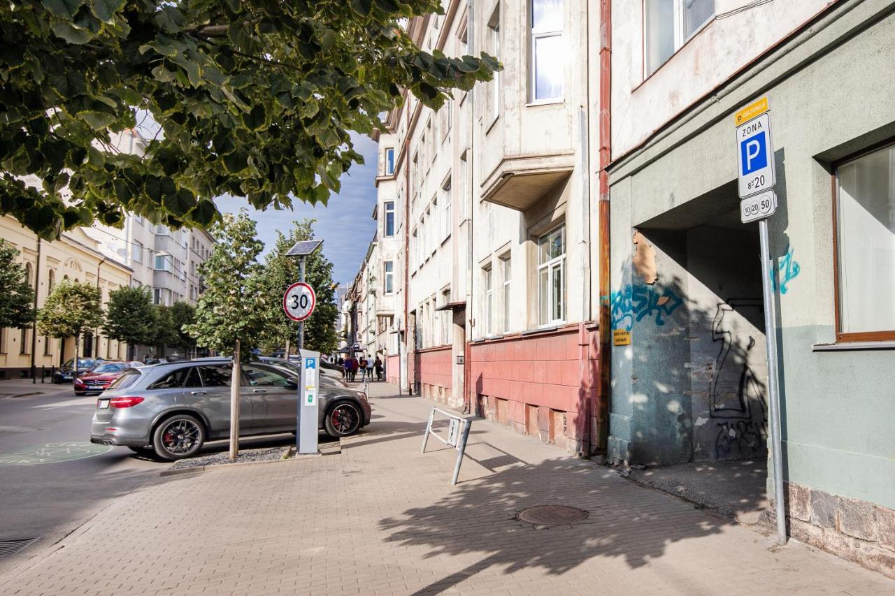 Old-New Apartment In Central Kaunas Eksteriør bilde